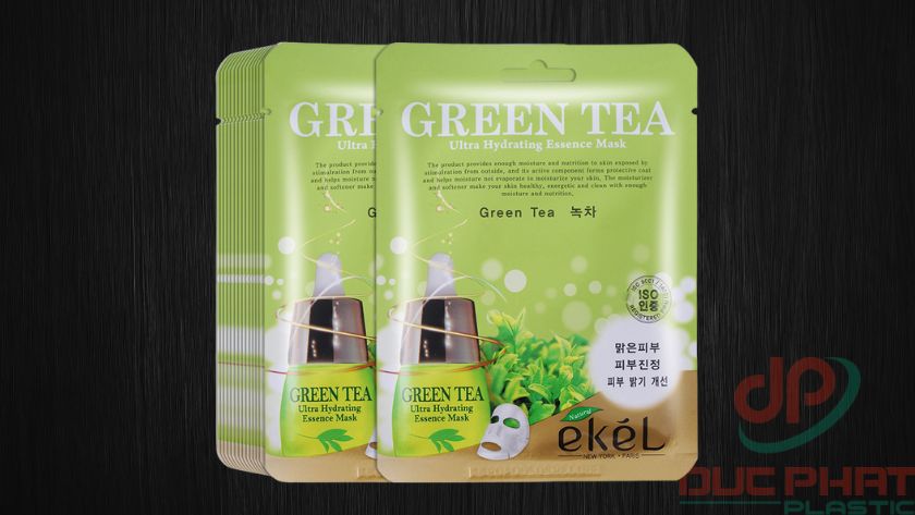 Hình ảnh minh họa sản phẩm bao bì mặt nạ với thiết kế chuyên nghiệp và khả năng bảo quản tối ưu Ảnh sản phẩm bao bì mặt nạ dưỡng da với cấu trúc nhiều lớp và thiết kế đẹp mắt