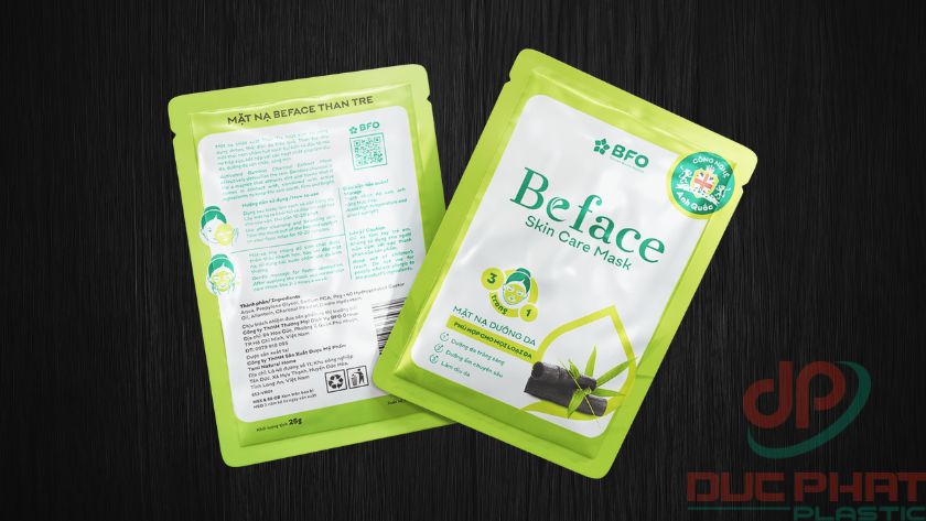 ba công dụng chính của bao bì mặt nạ: bảo vệ sản phẩm, truyền tải thương hiệu và dễ dàng sử dụng